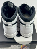 NEW SIZE 6.5 YOUTH- AIR JORDAN 1 RETRO HIGH OG "BLACK WHITE" 2024