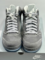 NEW SIZE 9.5 MENS - AIR JORDAN 5 RETRO "WOLF GREY" 2026