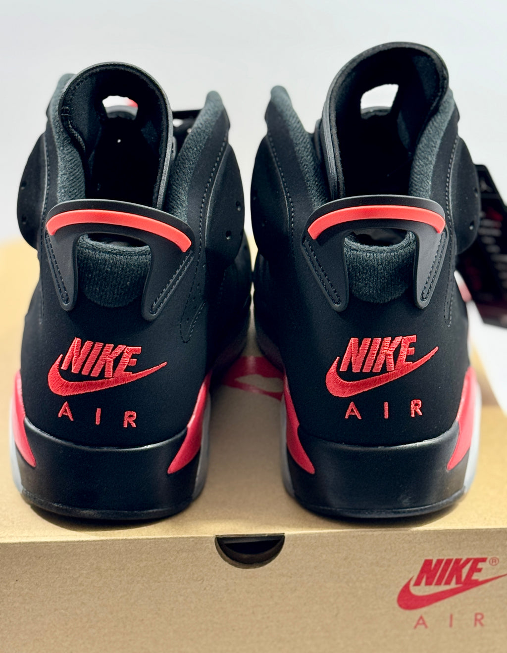 NEW SIZE 19 MENS - AIR JORDAN 6 RETRO "INFRARED SALESMAN" 2025