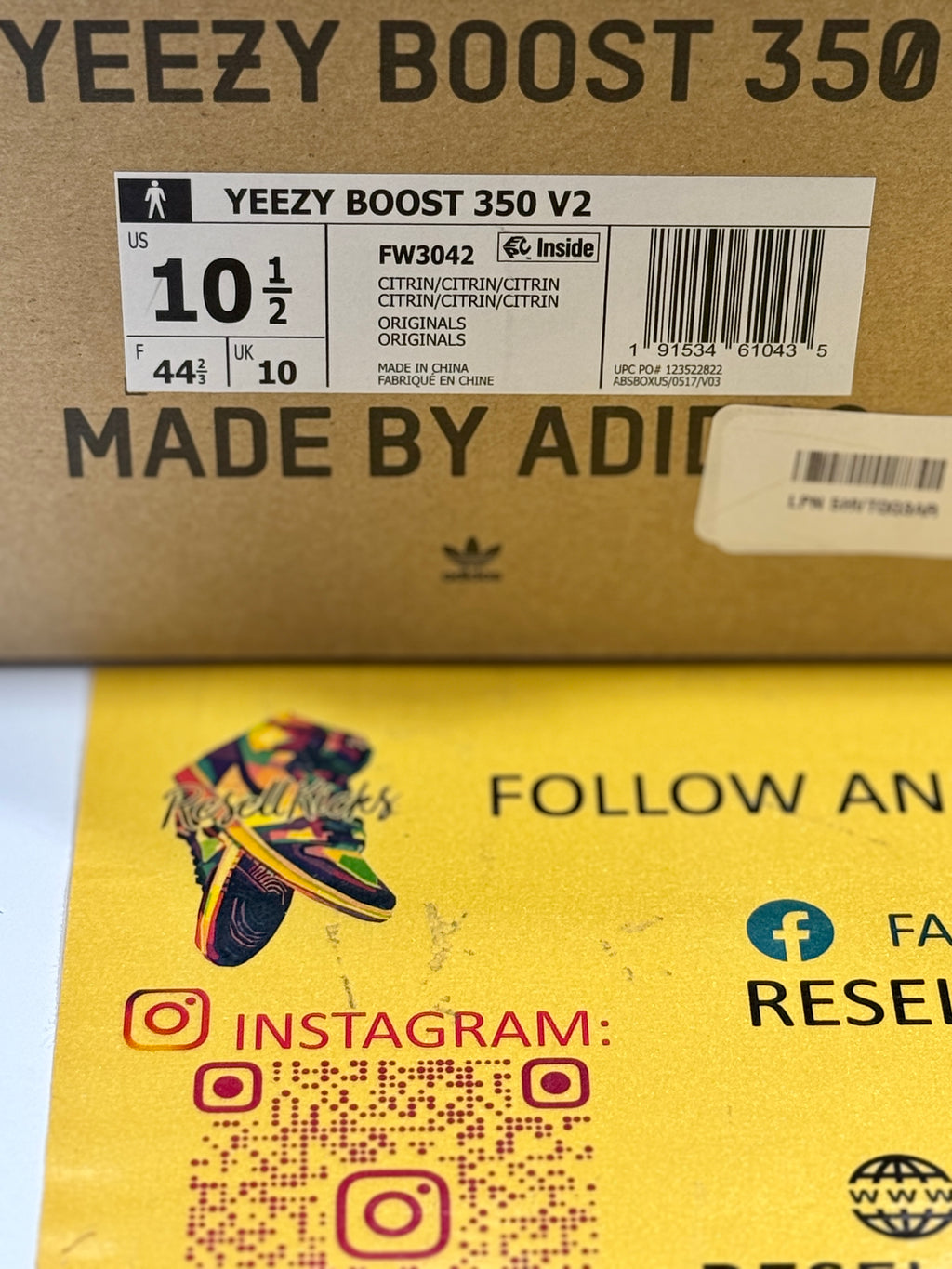 NEW SIZE 10.5 MENS - ADIDAS YEEZY BOOST 350 V2 "CITRIN NON REFLECTIVE" 2019