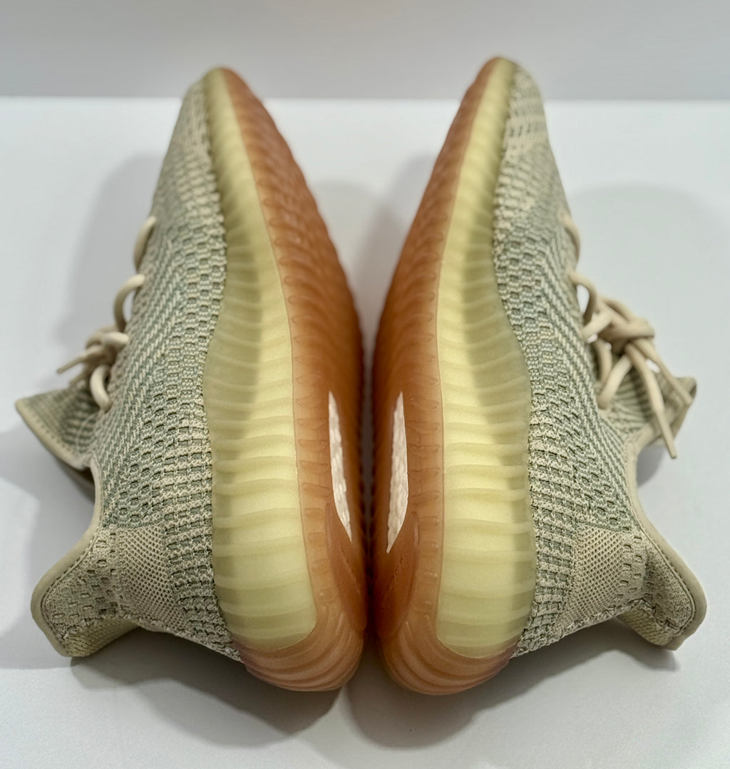 NEW SIZE 10.5 MENS - ADIDAS YEEZY BOOST 350 V2 "CITRIN NON REFLECTIVE" 2019