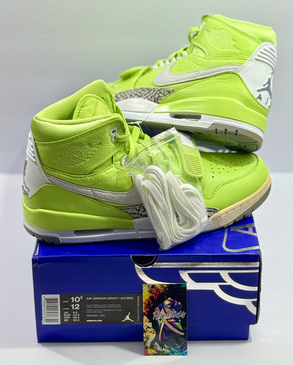 NEW W/DEFECTS SIZE 10.5 MENS - AIR JORDAN LEGACY 312 NRG "GHOST GREEN" 2018
