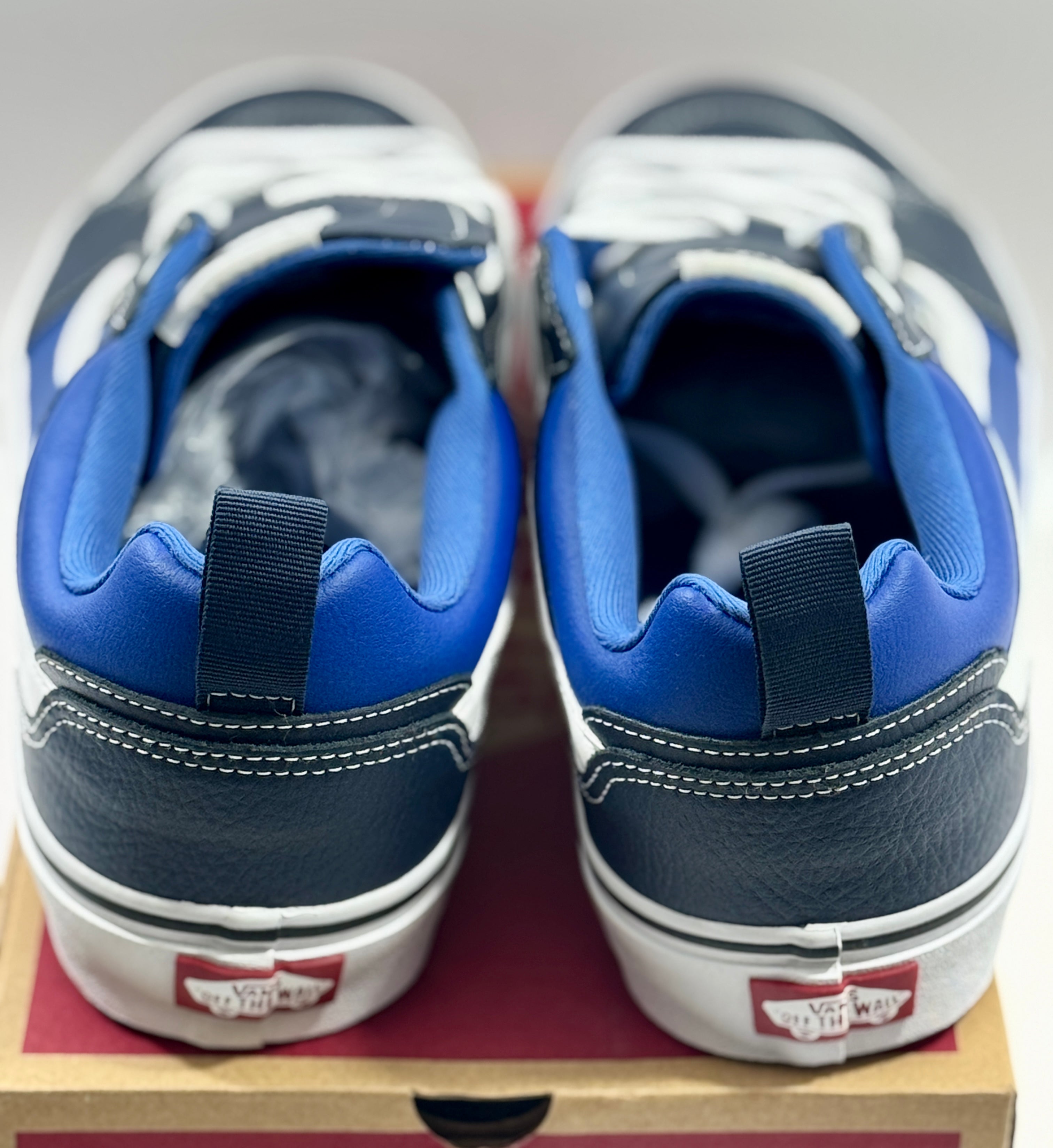 NEW SIZE 11 MENS - VANS FILORE LEATHER