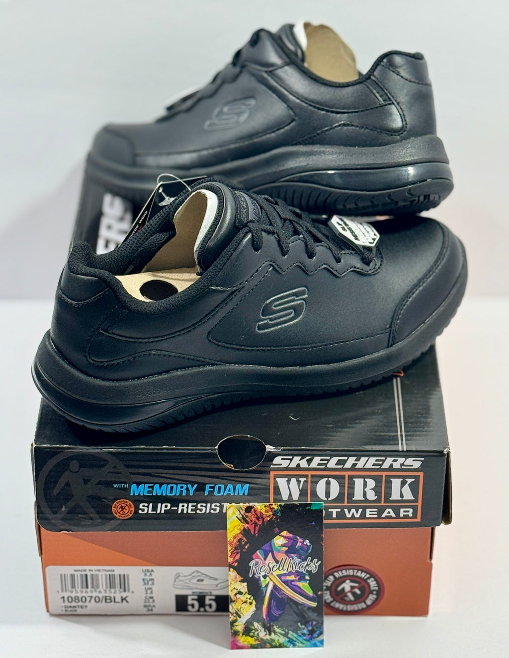 NEW SIZE 5.5 WOMENS - SKECHERS DANTEY SLIP RESISTANT  MEMORY FOAM