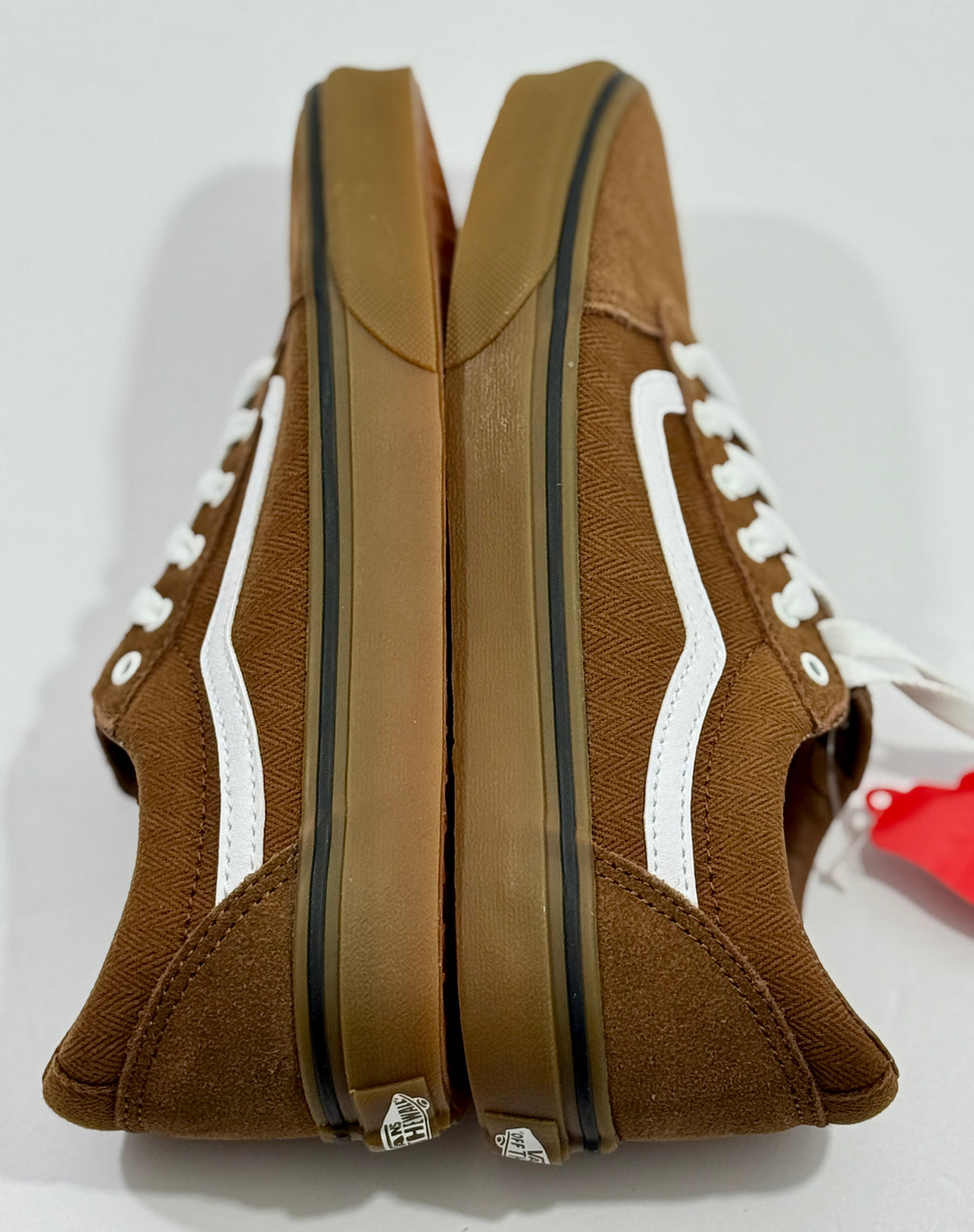 NEW SIZE 5 YOUTH - VANS WARD "HERRINGBONE DACHSHUND GUM" 2022