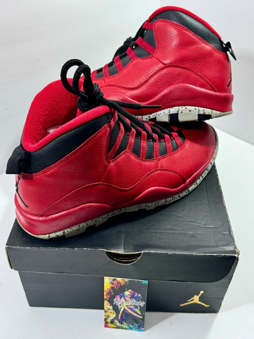 USED SIZE 10.5 MENS - AIR JORDAN 10 RETRO "BULLS OVER BROADWAY" 2015