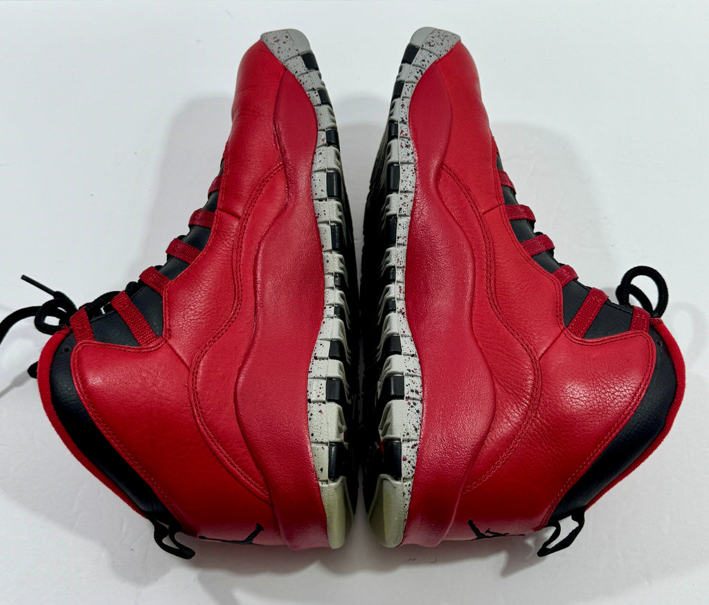 USED SIZE 10.5 MENS - AIR JORDAN 10 RETRO "BULLS OVER BROADWAY" 2015