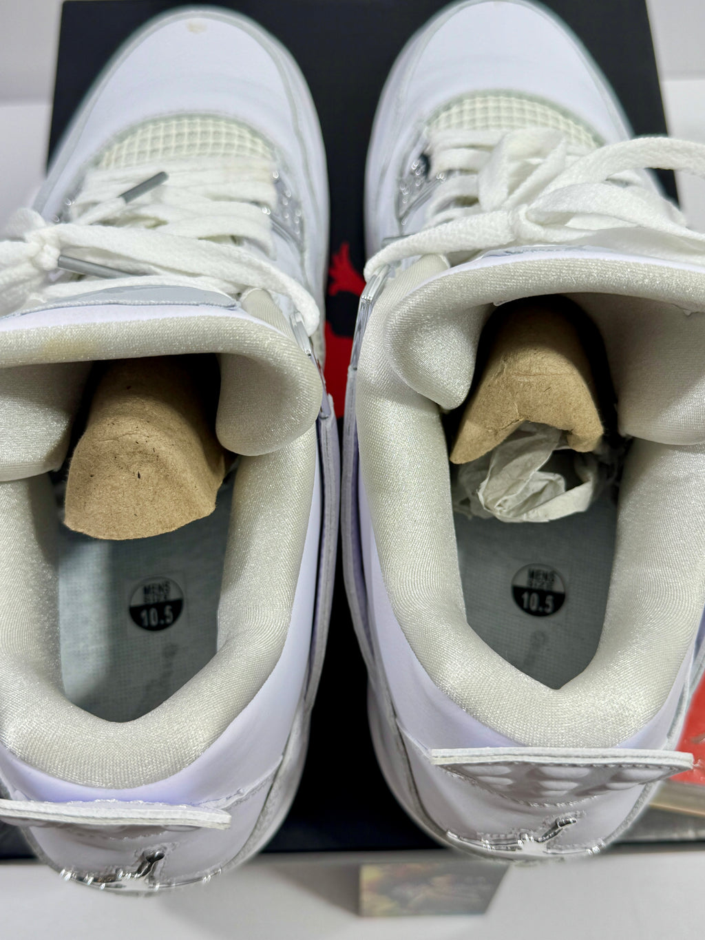 USED SIZE 10.5 MENS - AIR JORDAN 4 RETRO "PURE MONEY" 2017