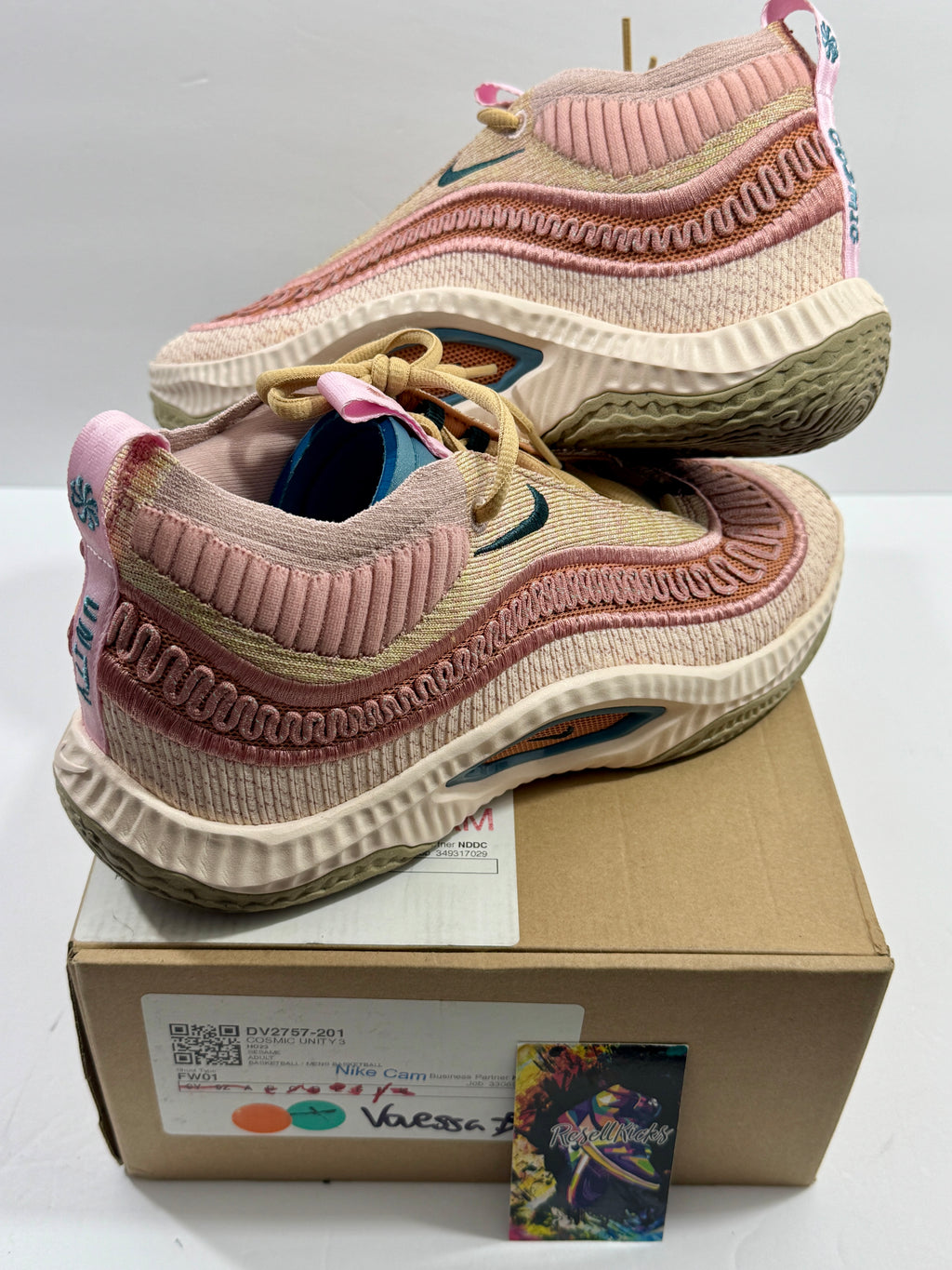USED SIZE 9 MENS - NIKE COSMIC UNITY 3 "GAUVA ICE" 2023