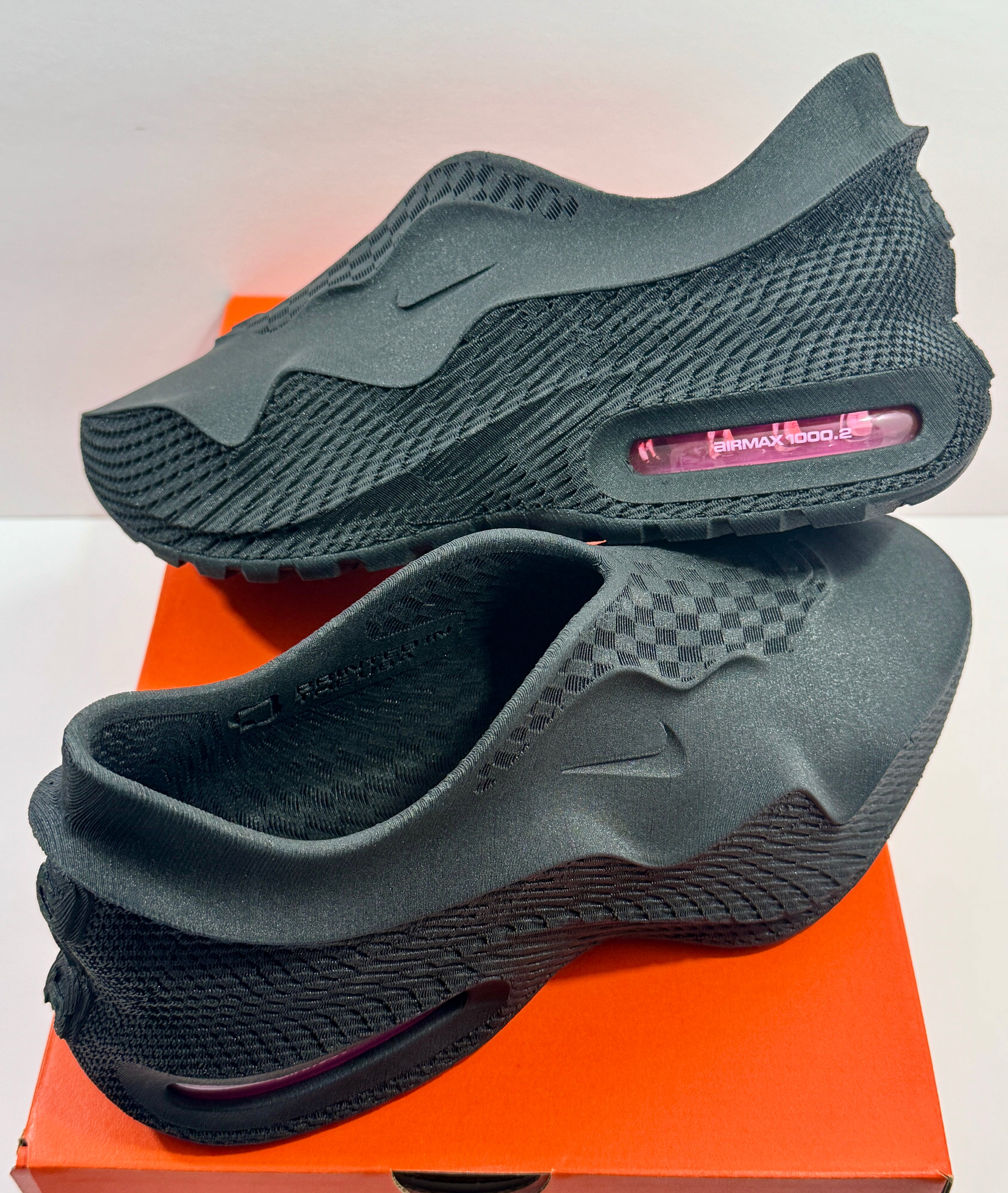 NEW SIZE 9 MENS -NIKE AIRMAX 1000.2 "BLACK PINK SPELL" 2026