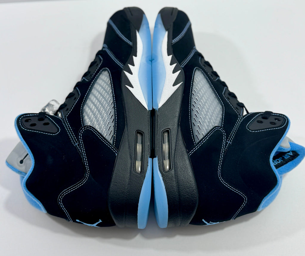 NEW SIZE 12 MENS - AIR JORDAN 5 RETRO "BLACK UNIVERSITY BLUE" 2026