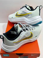 NEW SIZE 8 WOMENS -NIKE DOWNSHIFTER 12