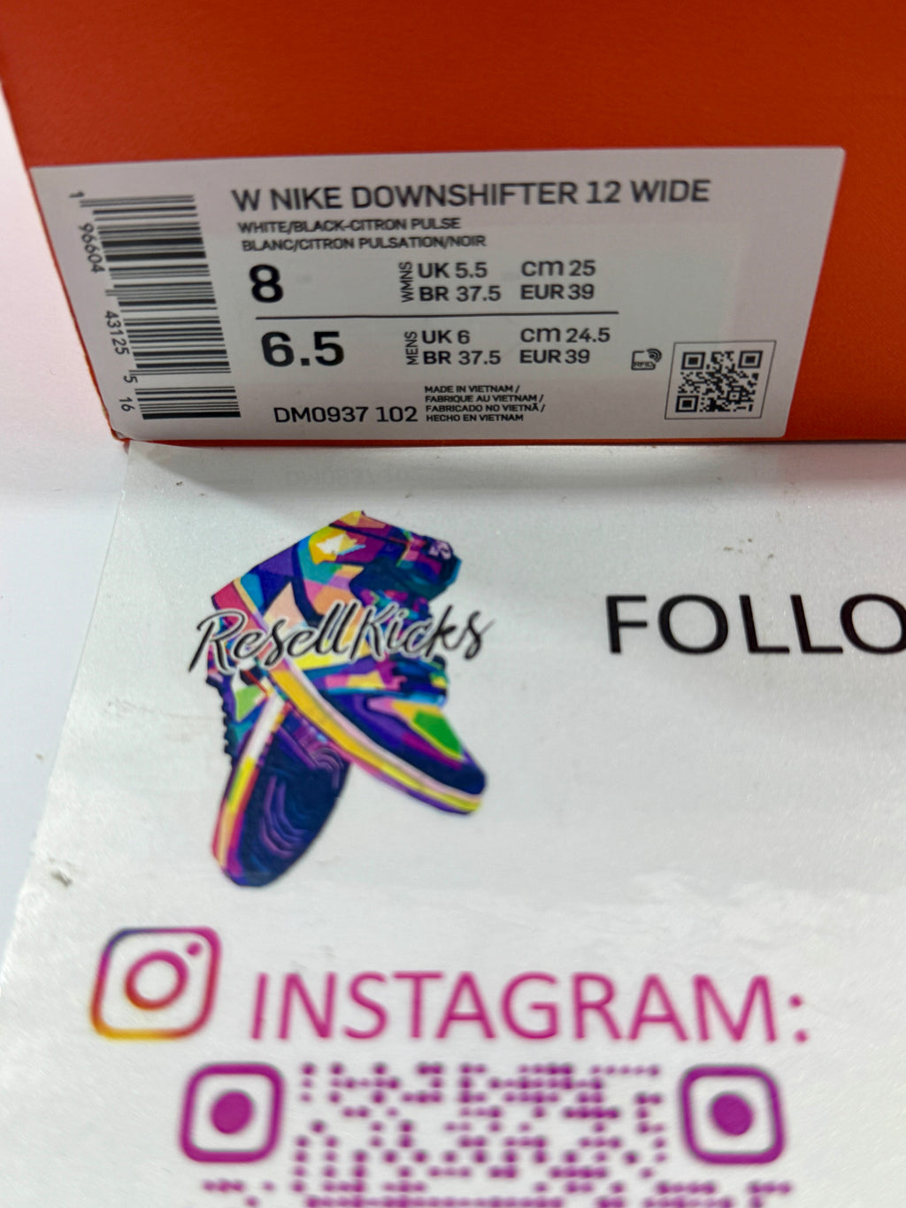 NEW SIZE 8 WOMENS -NIKE DOWNSHIFTER 12