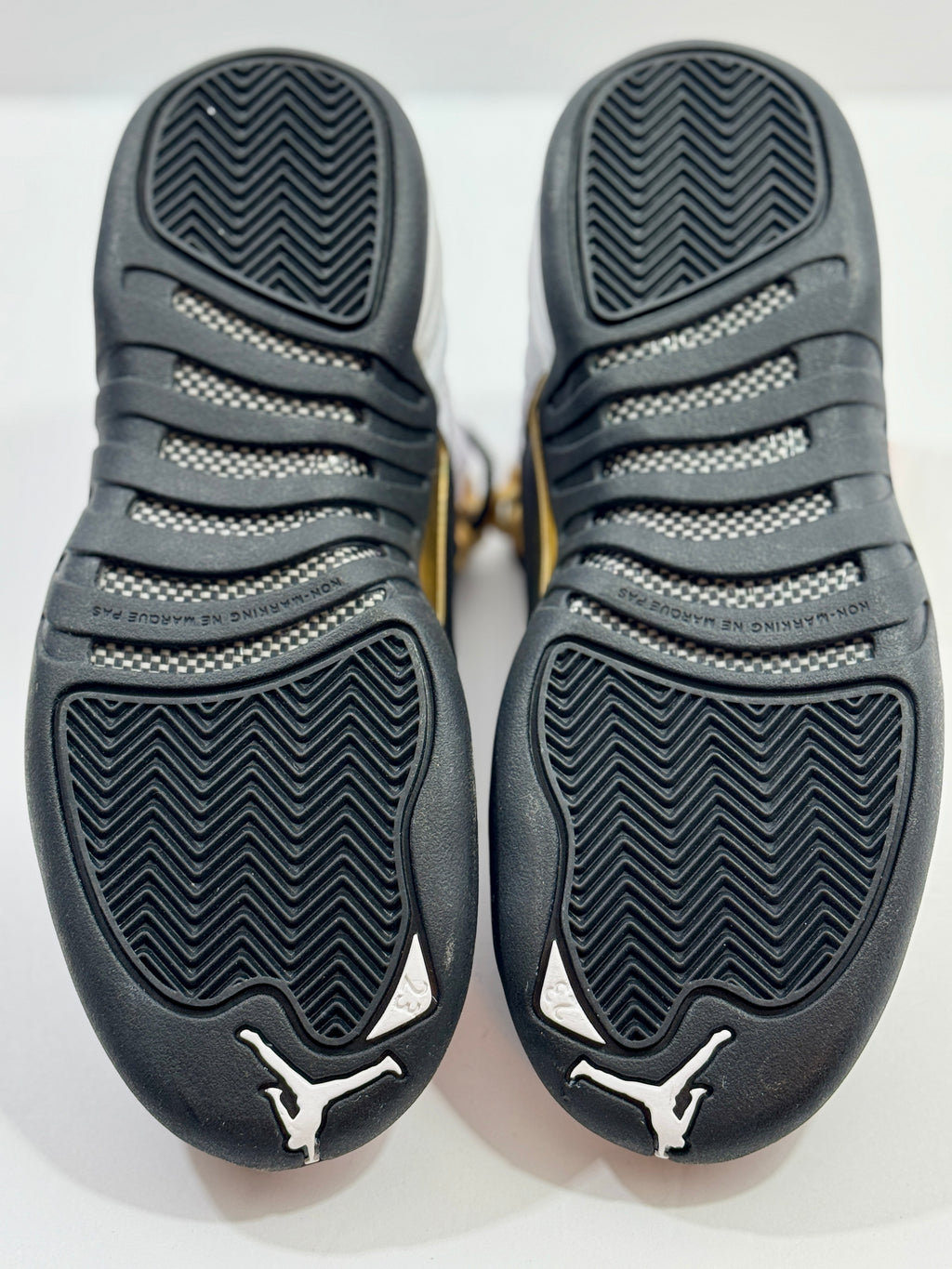 NEW SIZE 4 YOUTH - AIR JORDAN 12 RETRO "ROYALTY TAXI" 2021