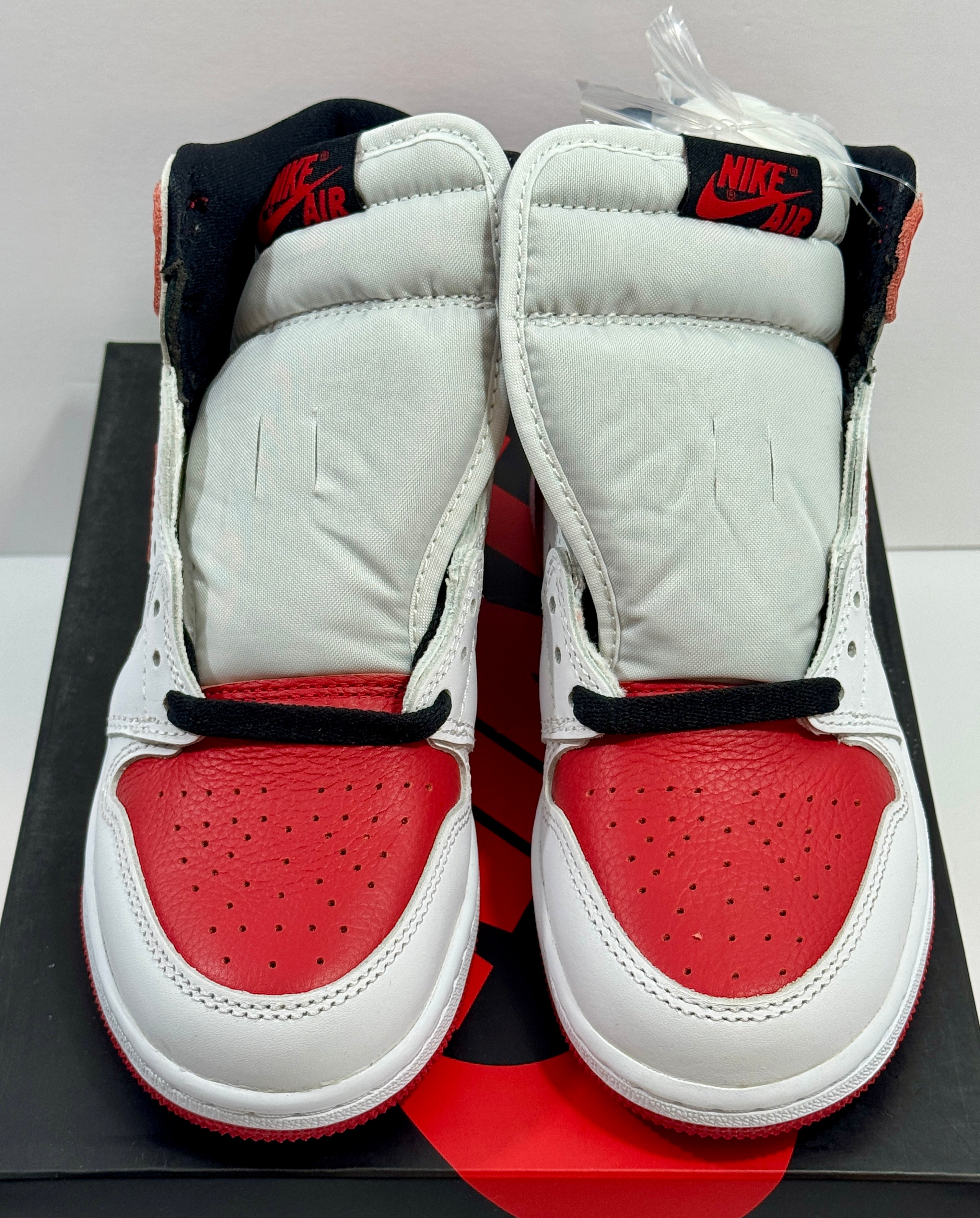 NEW SIZE 4.5 YOUTH - AIR JORDAN 1 RETRO HIGH OG "HERITAGE" 2022