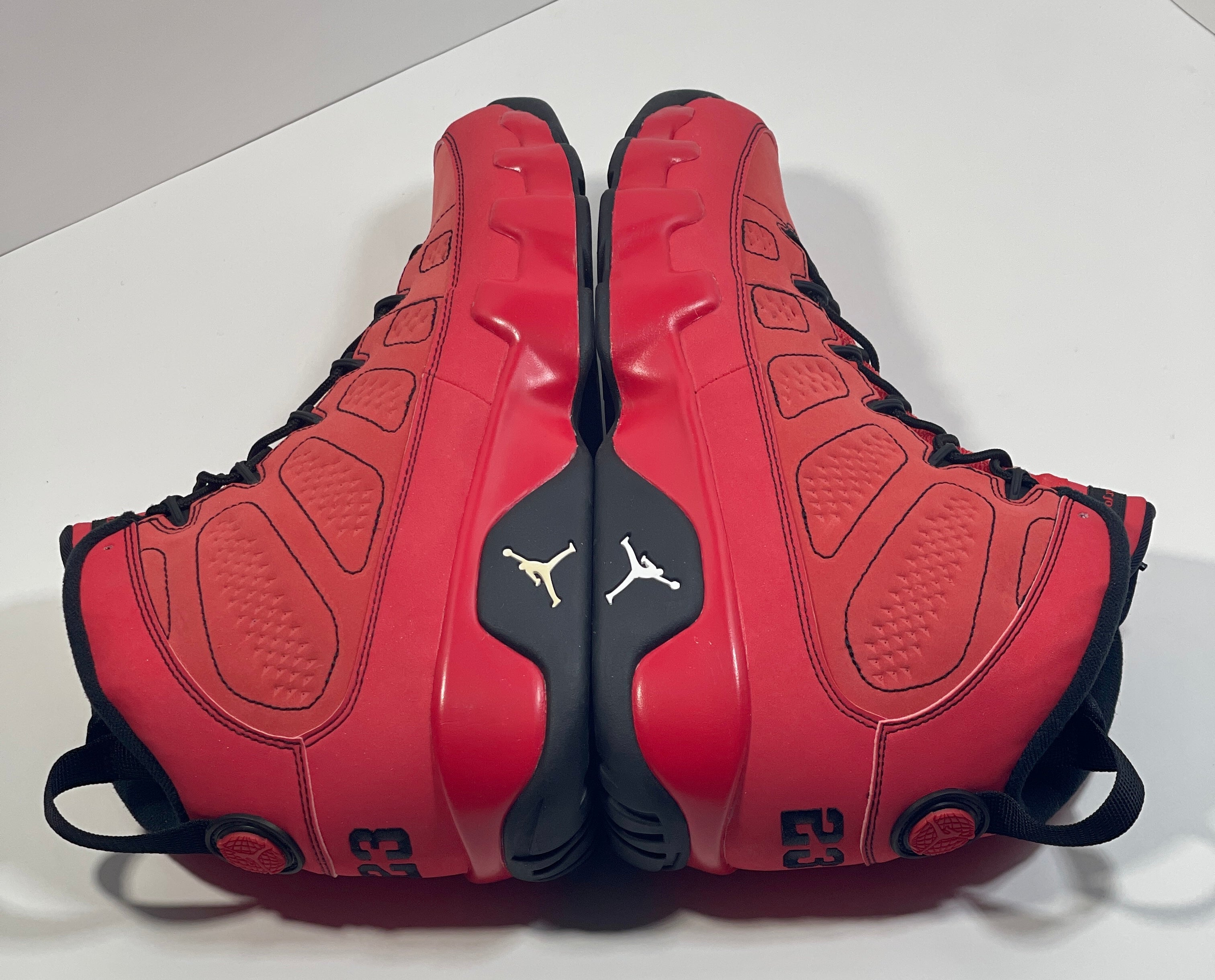 NEW SIZE 10.5 MENS - AIR JORDAN 9 RETRO "MOTORBOAT JONES" 2012