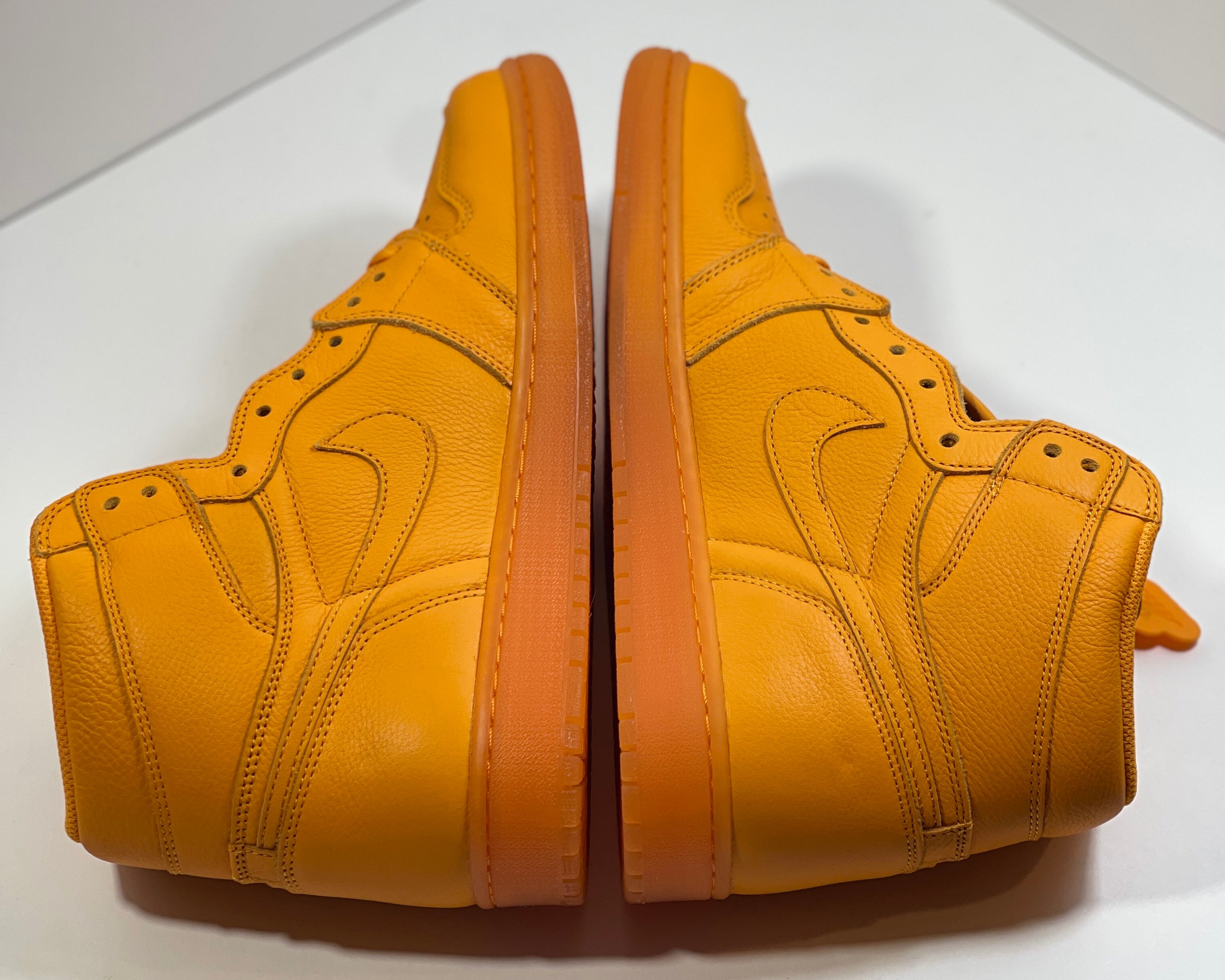 NEW SIZE 12 MENS - AIR JORDAN 1 RETRO HIGH OG G8RD "ORANGE PEEL" 2017