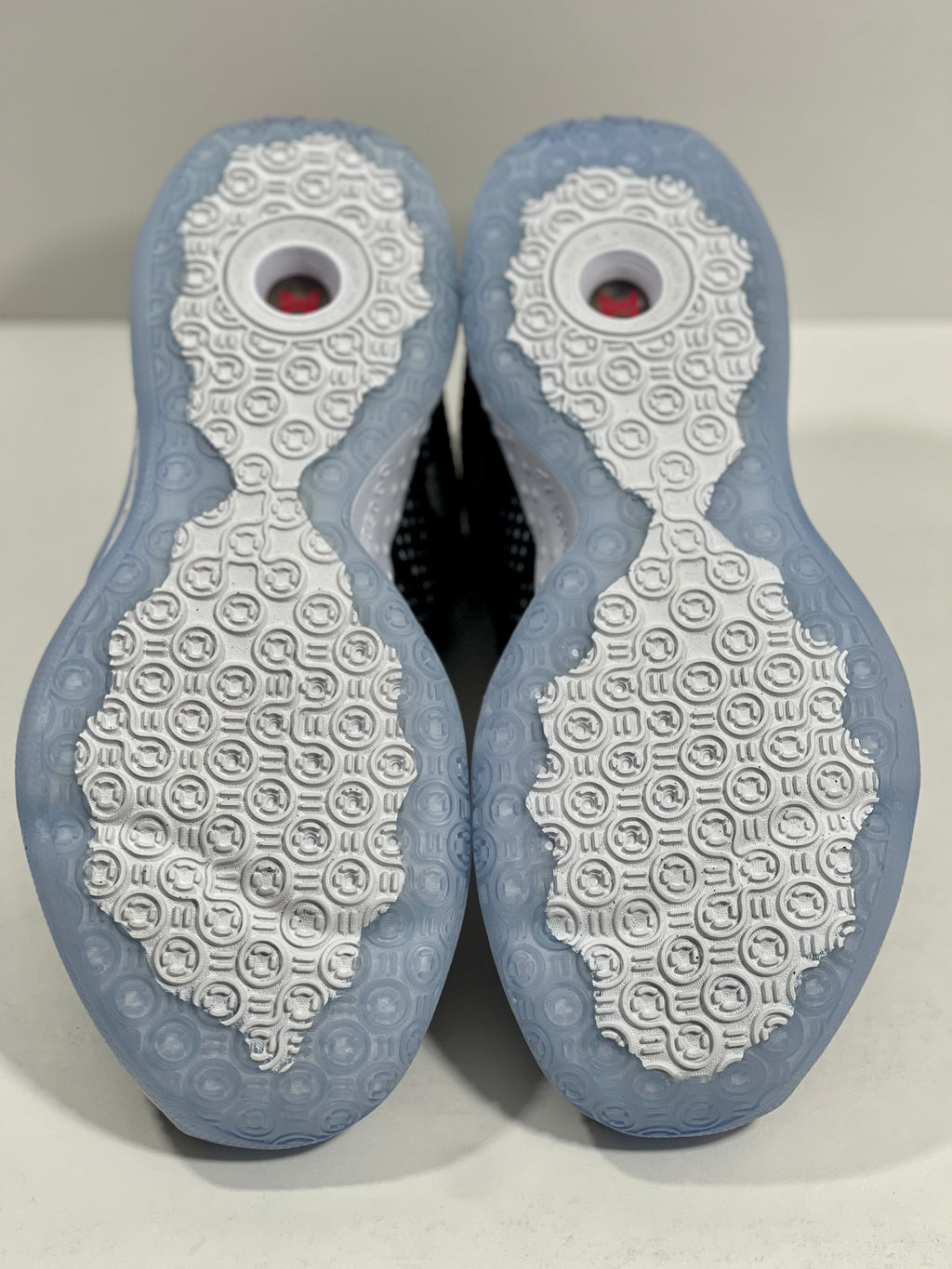 NEW SIZE 8.5 MENS - NIKE PAUL GEORGE 4 "BLACK LIGHT SMOKE GREY" 2020