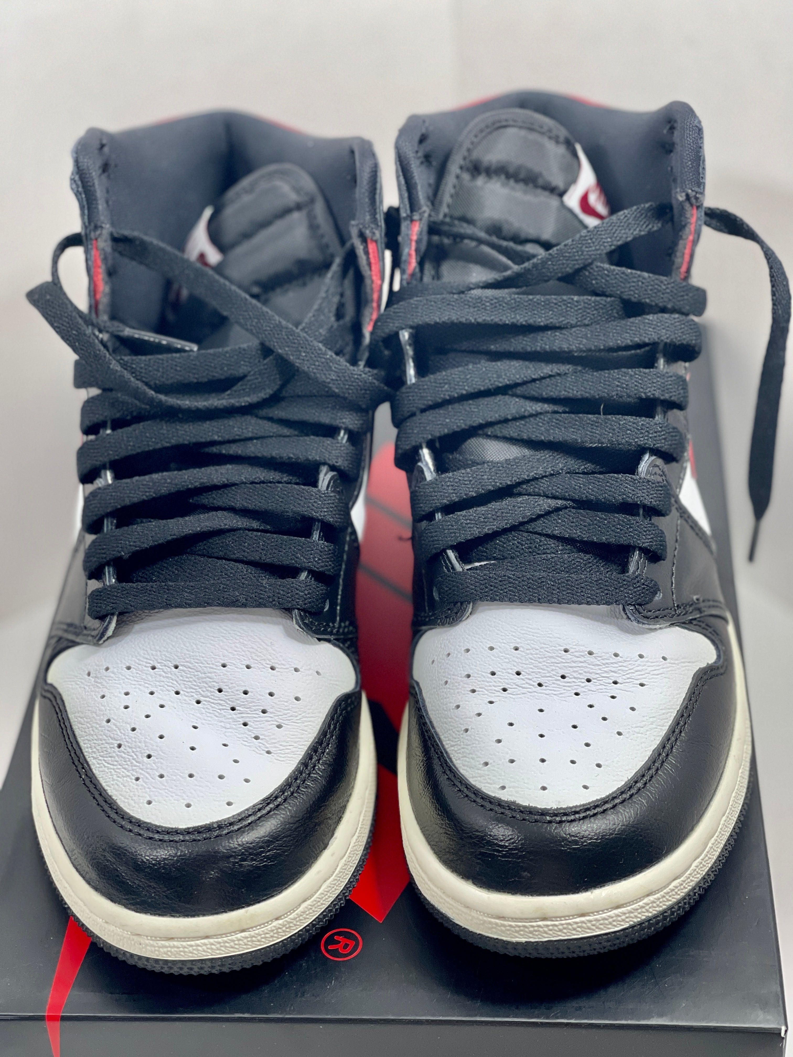 USED SIZE 6.5 YOUTH - AIR JORDAN 1 RETRO HIGH "BLACK GYM RED" 2019 (GS)