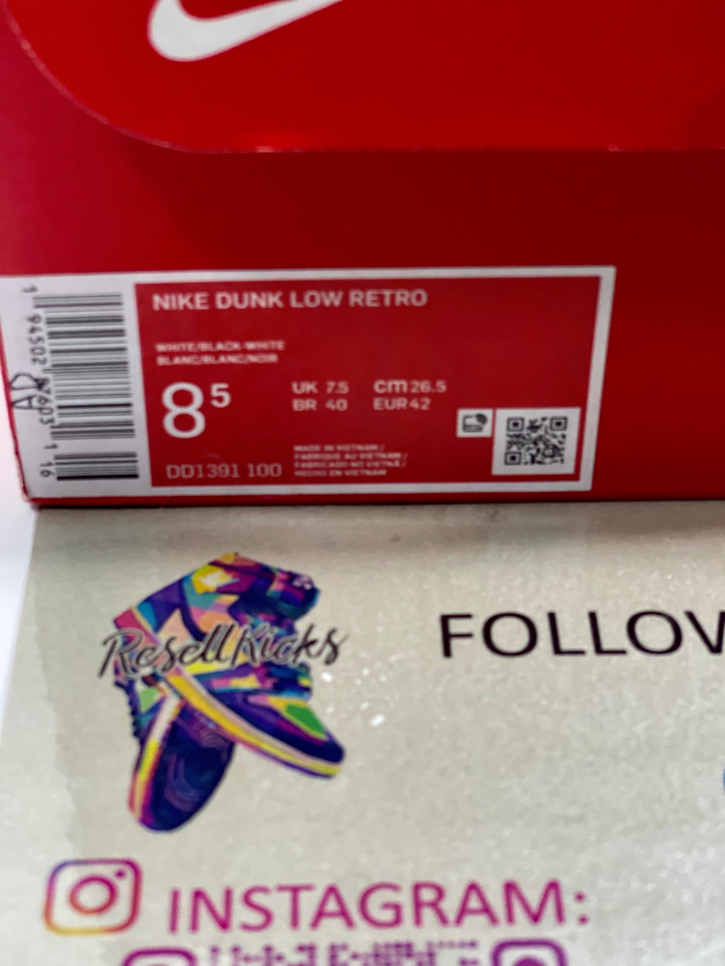 NEW SIZE 8.5 MENS - NIKE DUNK LOW RETRO "WHITE BLACK PANDA" 2021