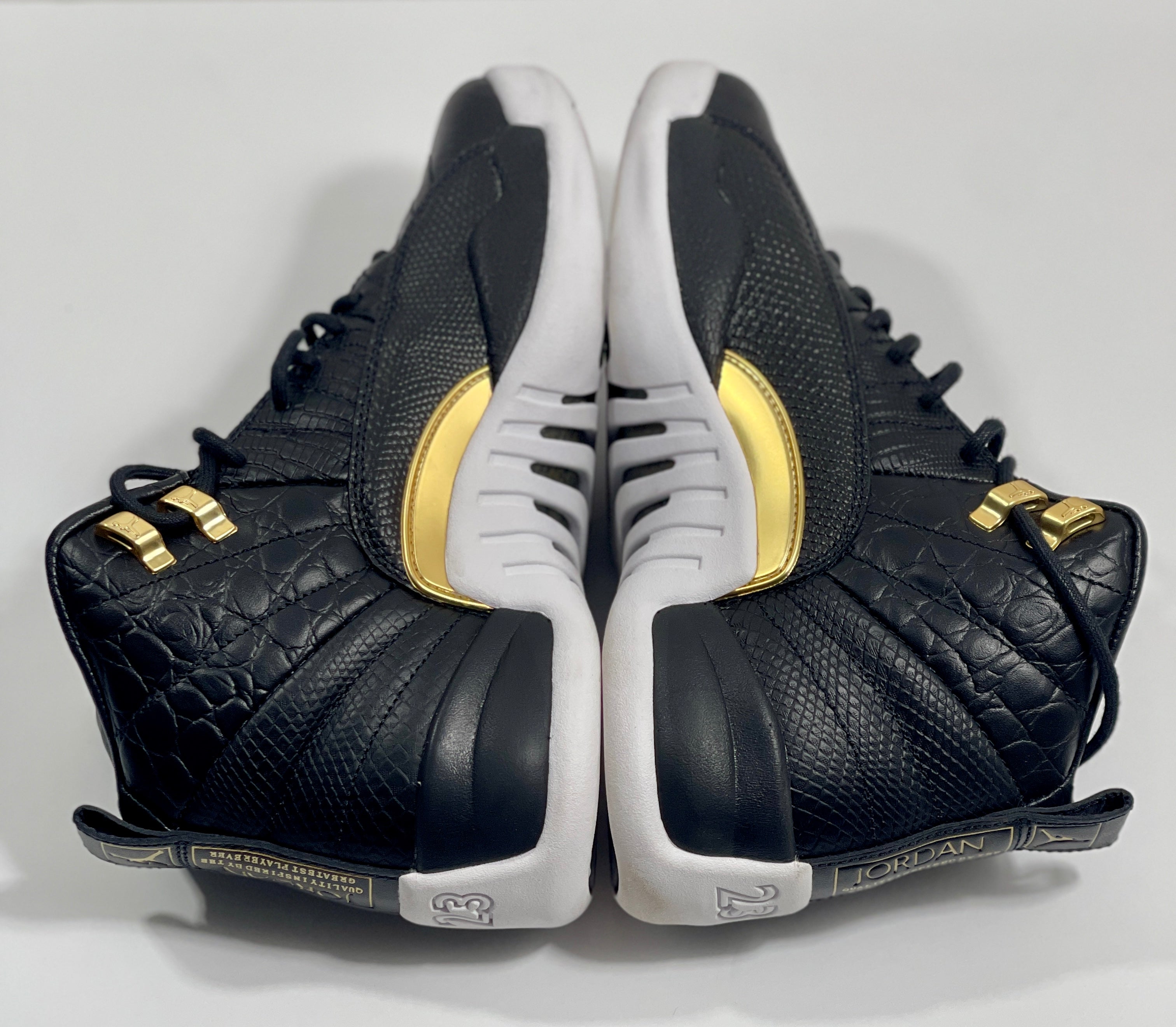 USED SIZE 8 WOMENS - AIR JORDAN 12 RETRO "REPTILE" 2019