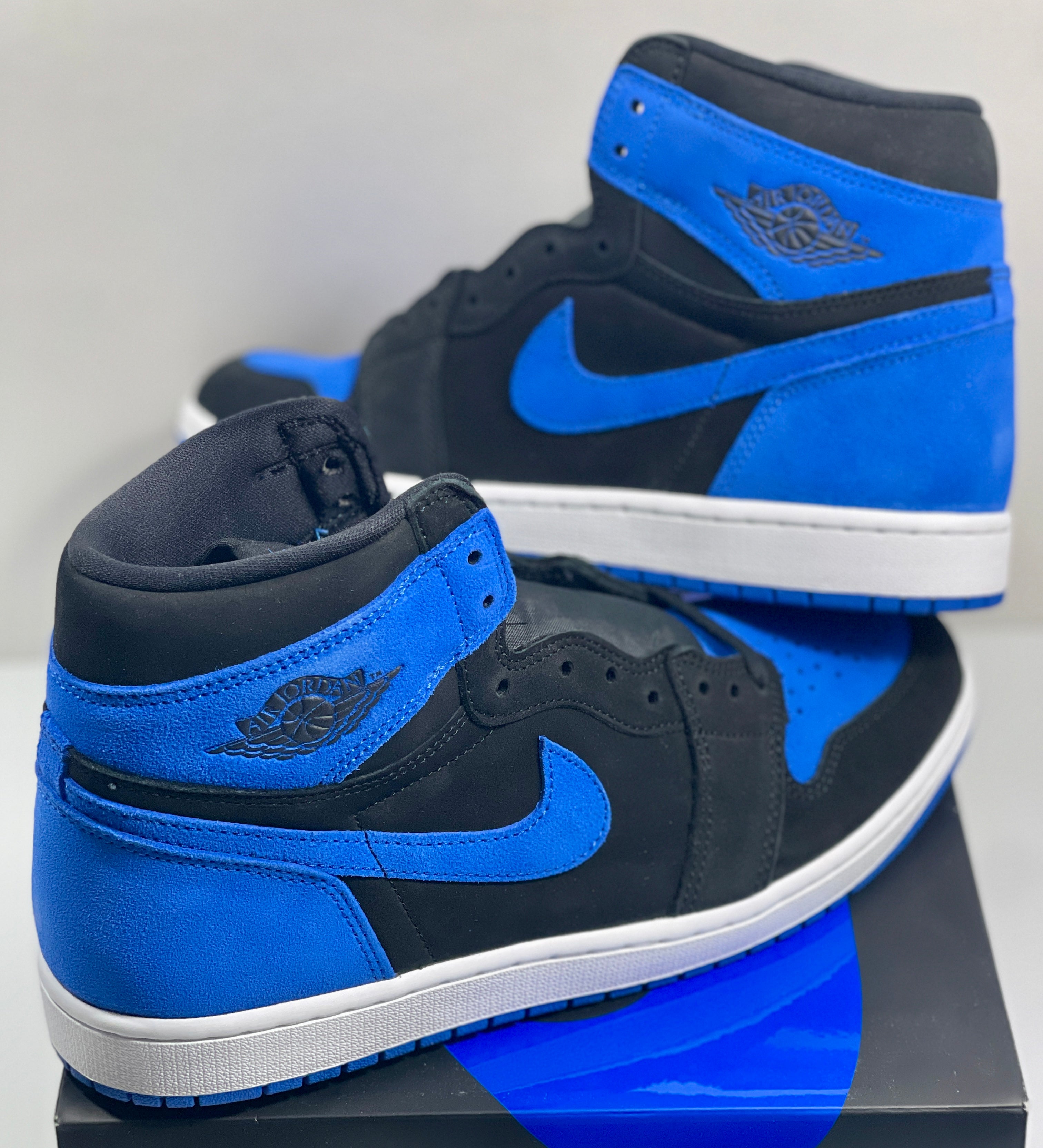 NEW SIZE 11 MENS - AIR JORDAN 1 RETRO HIGH OG "ROYAL REIMAGINED" 2023