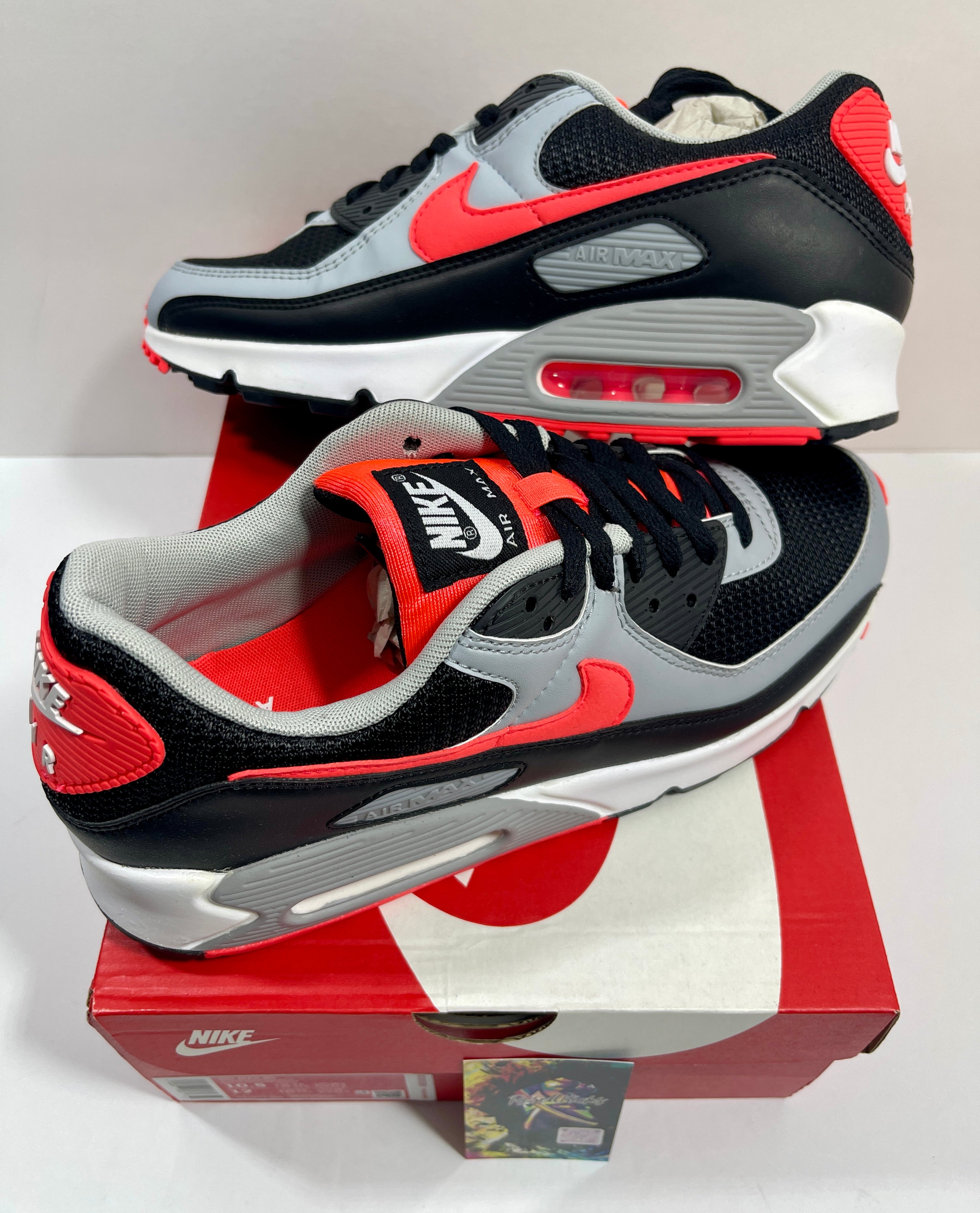 NEW SIZE 10.5 MENS - NIKE AIR MAX 90 "RADIANT RED" 2020
