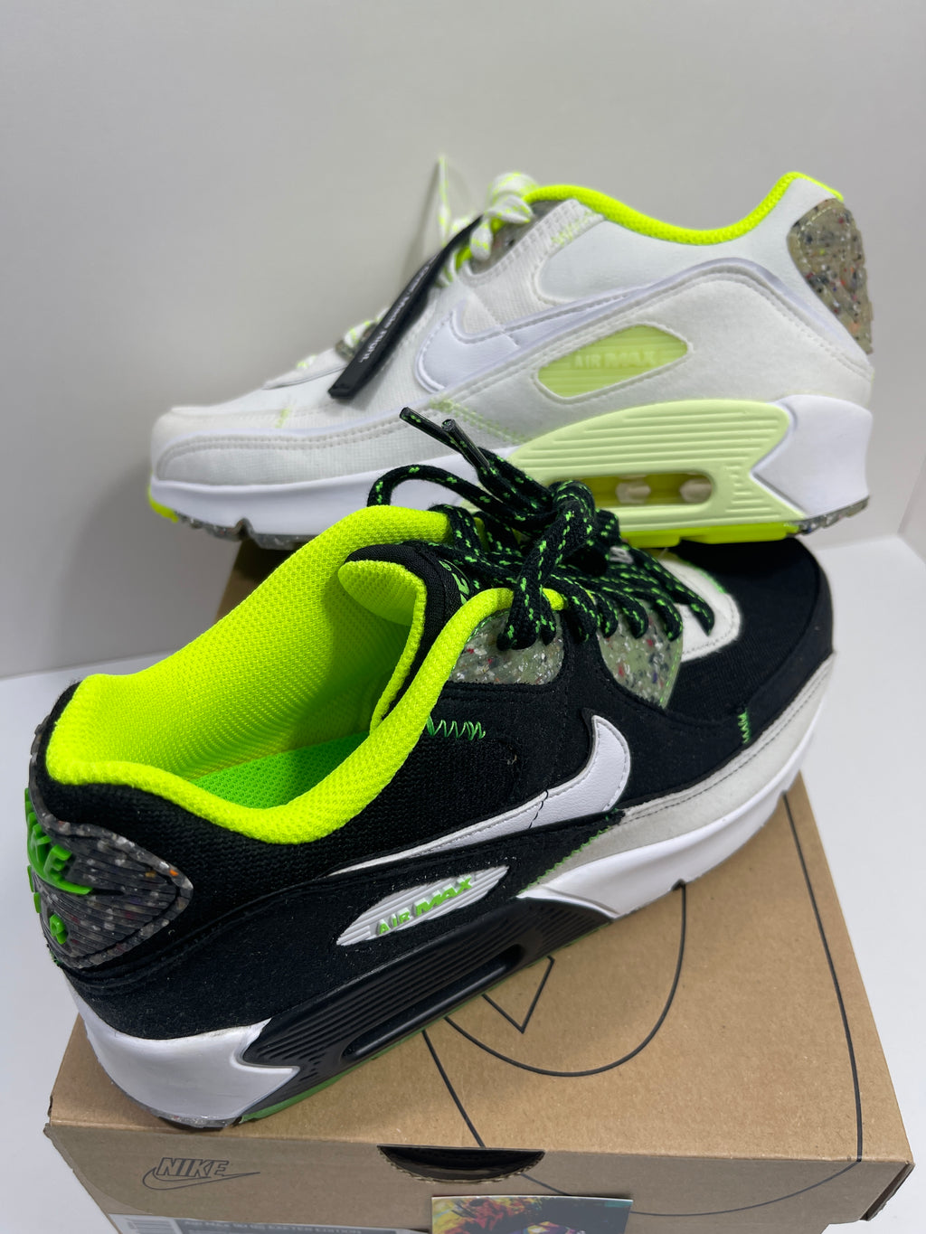 NEW SIZE 7 YOUTH - NIKE AIR MAX 90 "EXETER EDITION" (GS) 2021