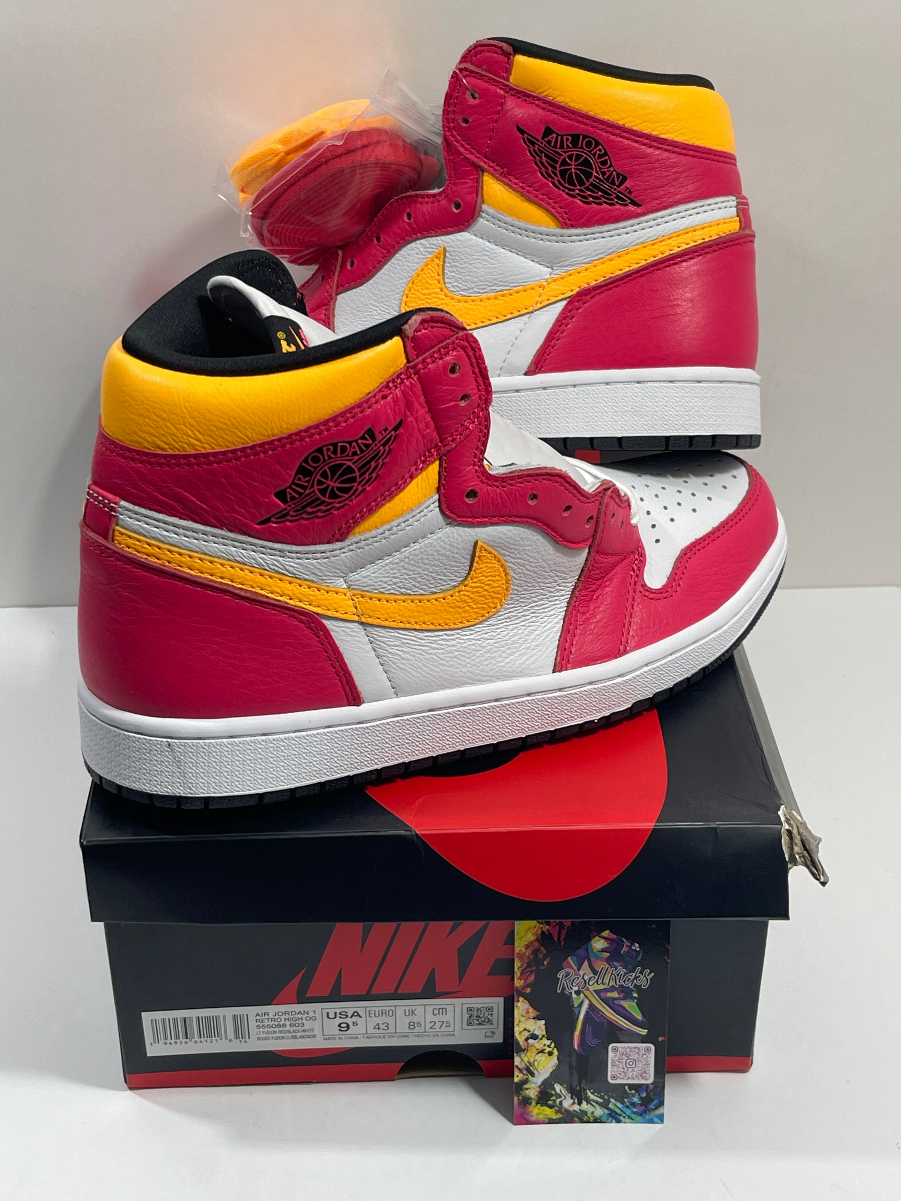 NEW SIZE 9.5 MENS - AIR JORDAN 1 RETRO HIGH OG "LIGHT FUSION RED" 2021