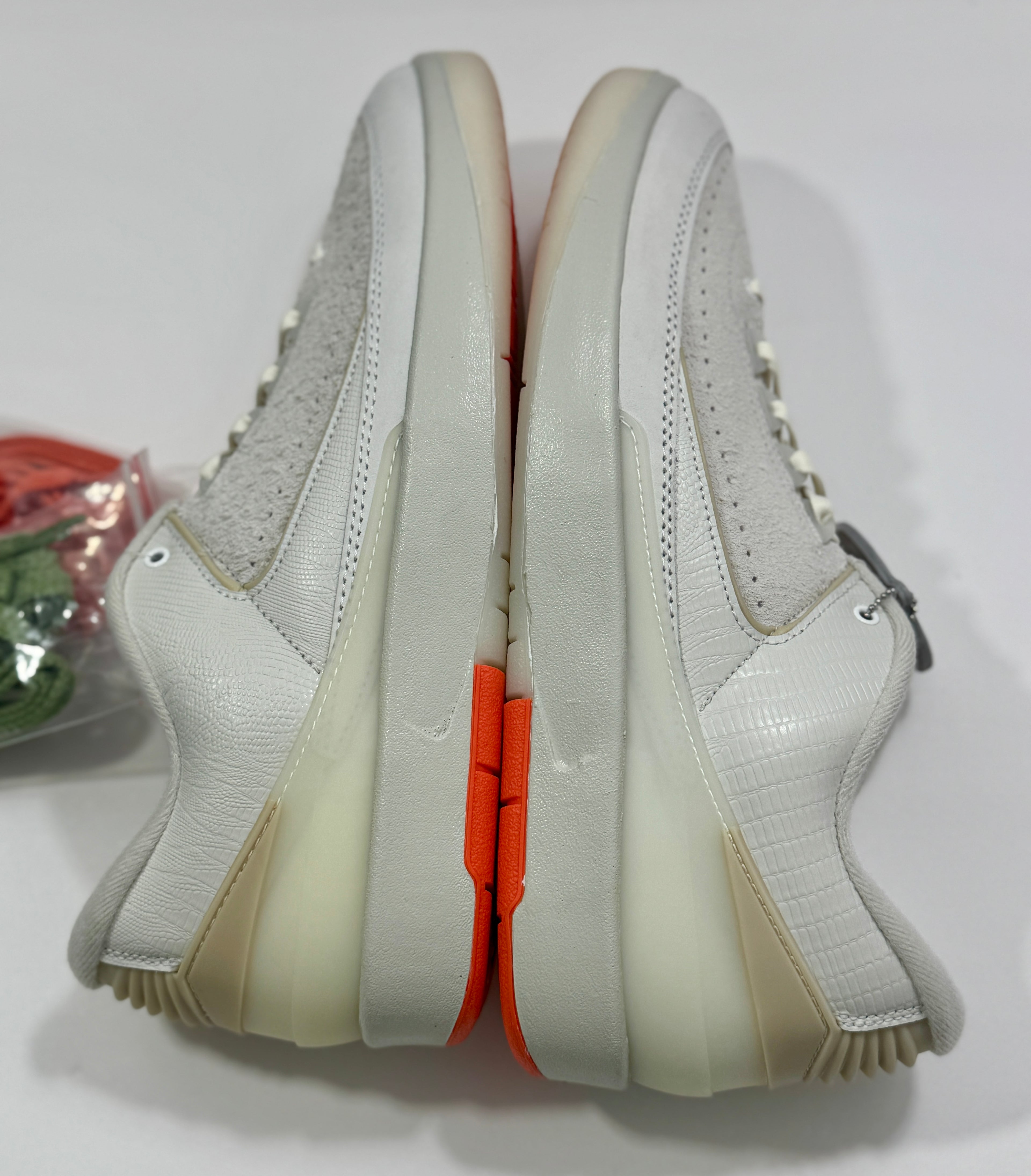 NEW SIZE 11 MENS - AIR JORDAN 2 RETRO LOW "SHELFLIFE" 2022