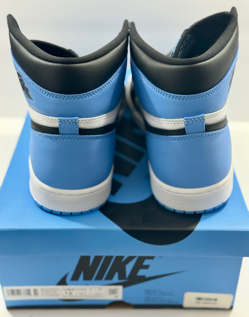 NEW SIZE 12 MENS - AIR JORDAN 1 RETRO HIGH OG "UNC TOE" 2023