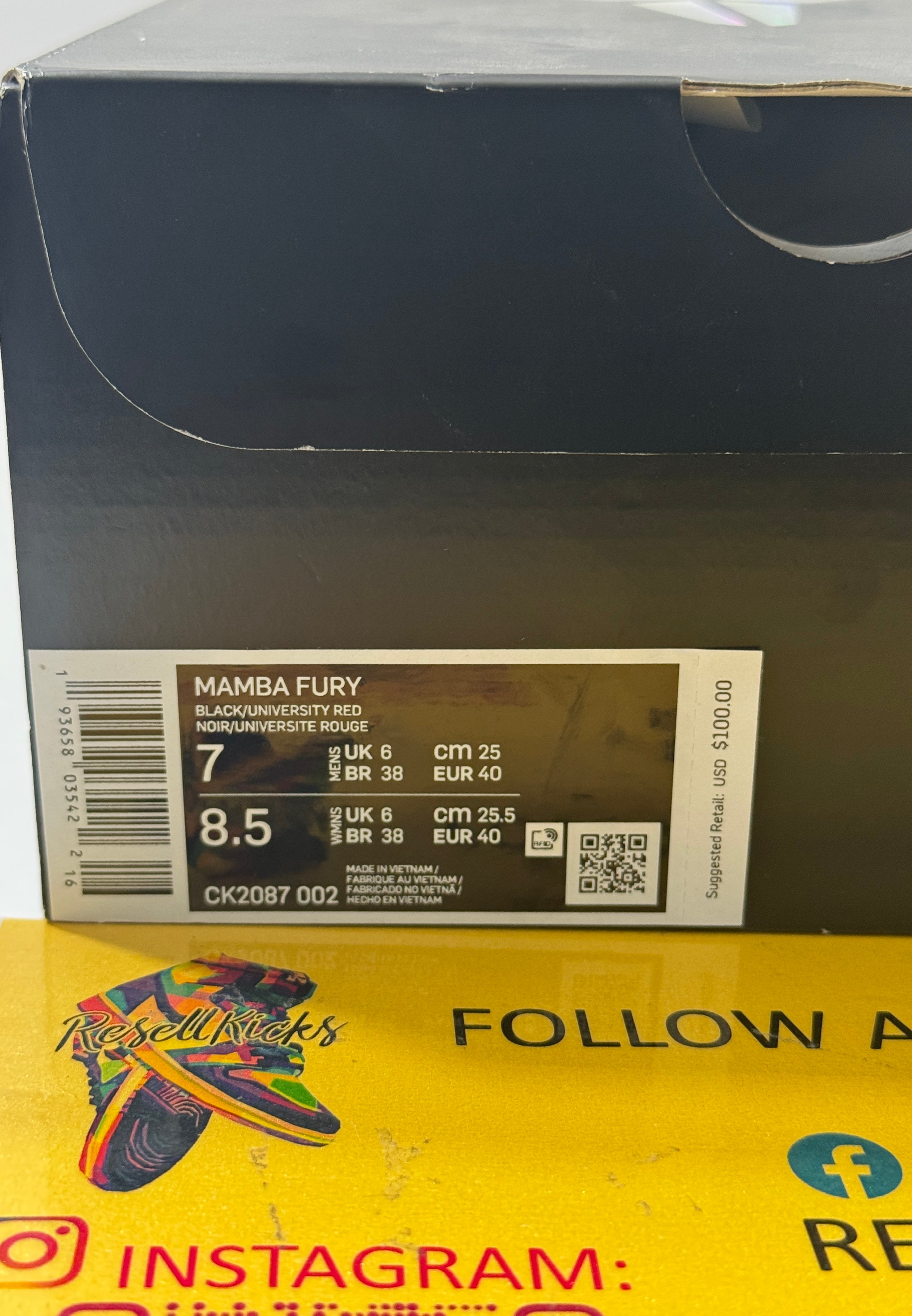 NEW SIZE 7 MENS - NIKE MAMBA FURY "ALTERNATE BRUCE LEE" 2020