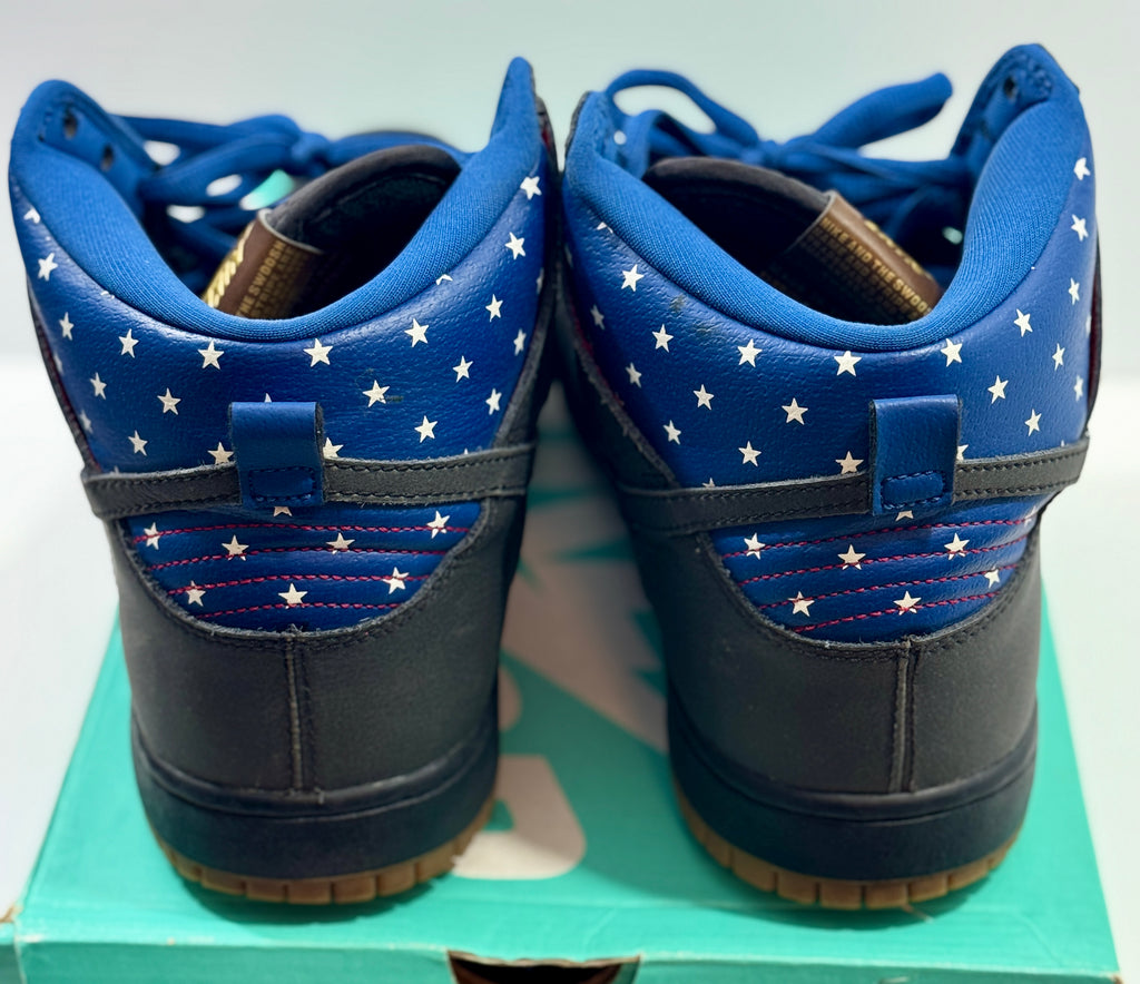 USED SIZE 10 MENS - NIKE DUNK HIGH PREMIUM SB HIGH "CAPTAIN AMERICA" 2014