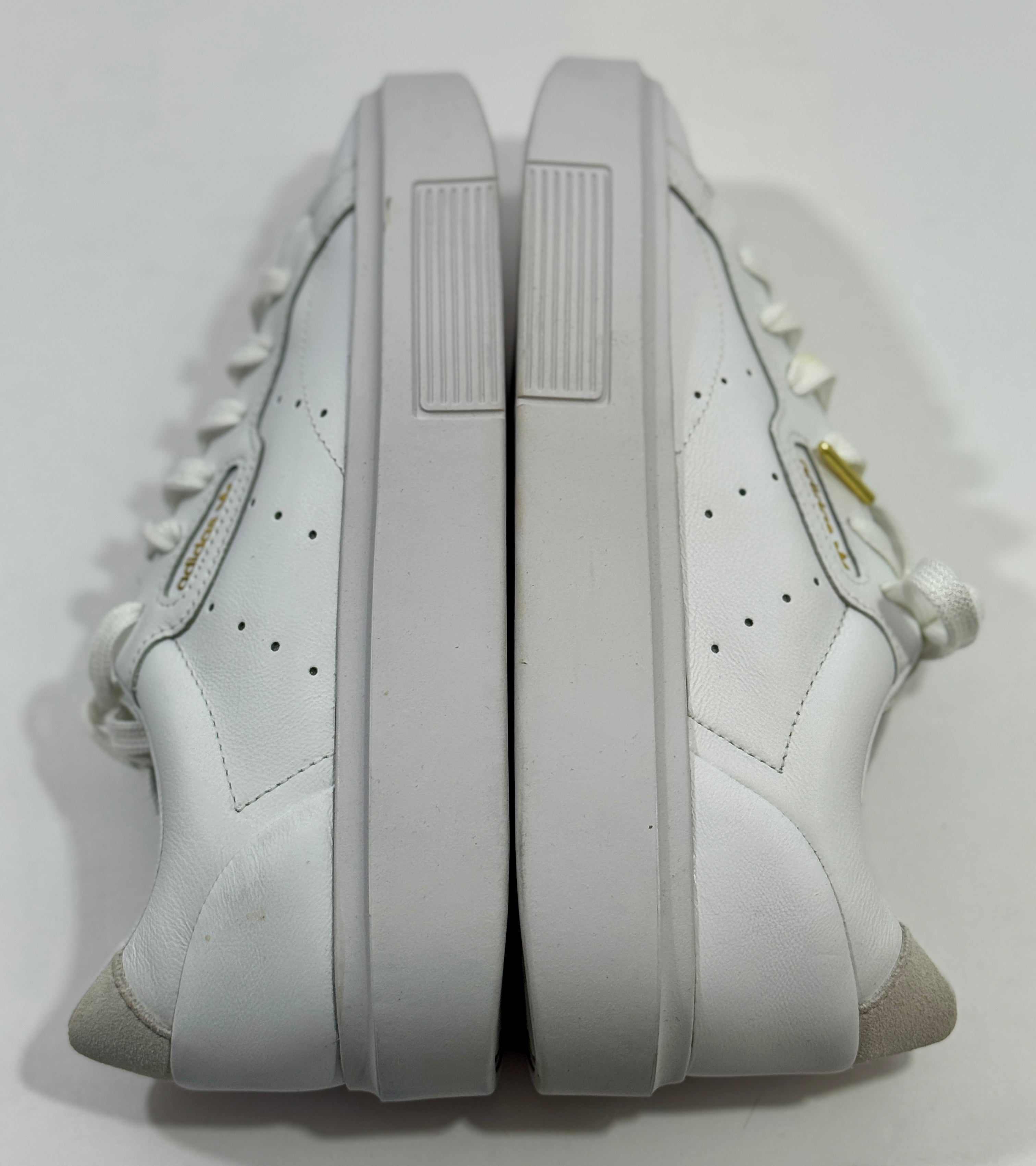 USED SIZE 10 WOMENS - PUMA COURT SNEAKER